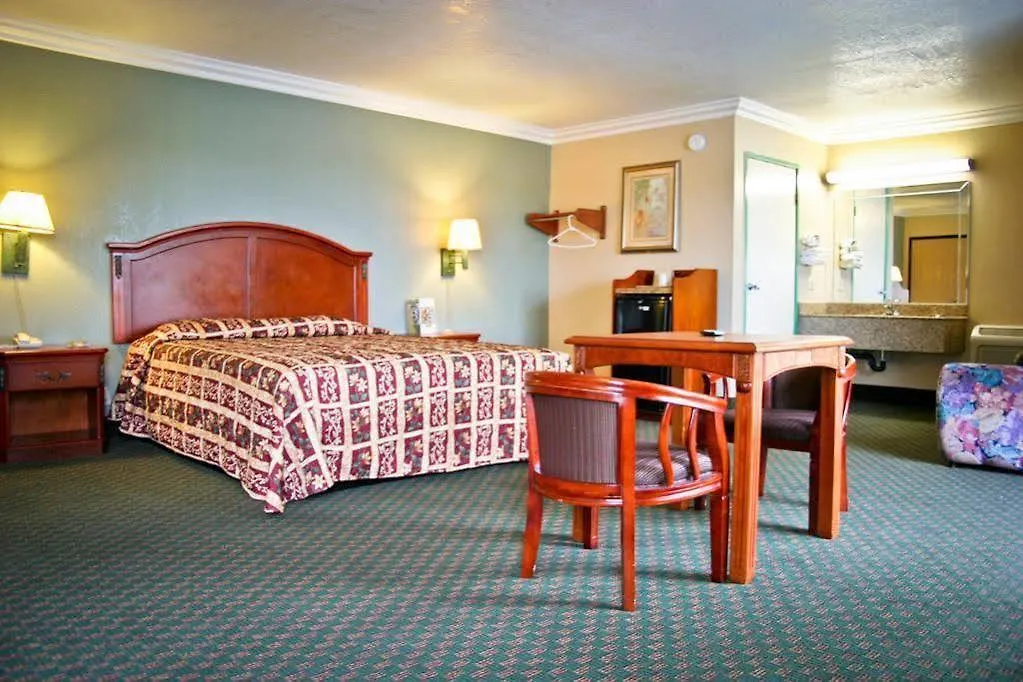 La Mirage Inn Lax Airport West Athens