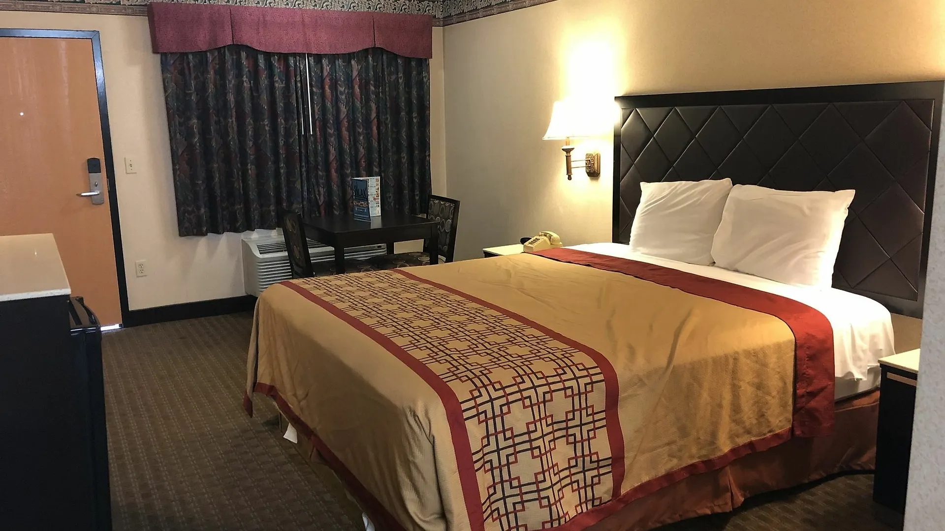 La Mirage Inn LAX Airport West Athens