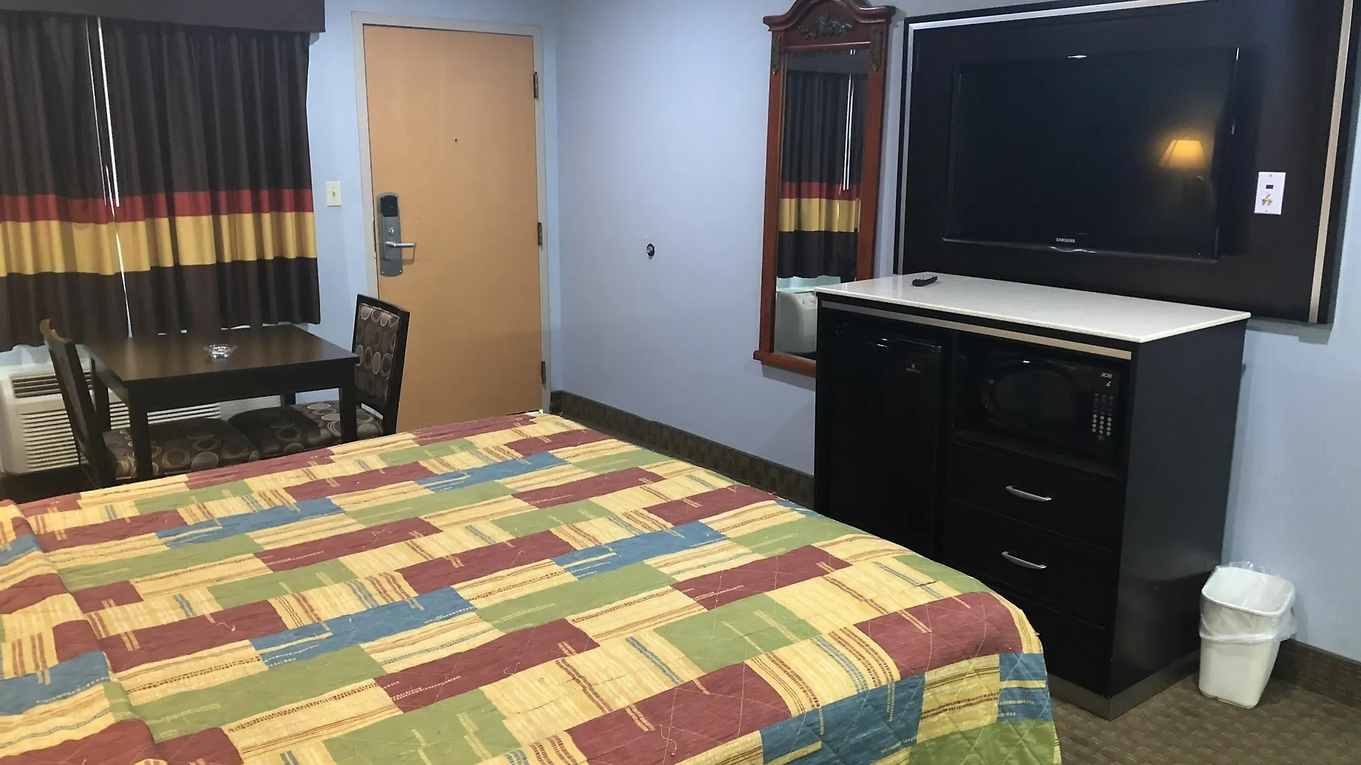 La Mirage Inn LAX Airport West Athens Motel