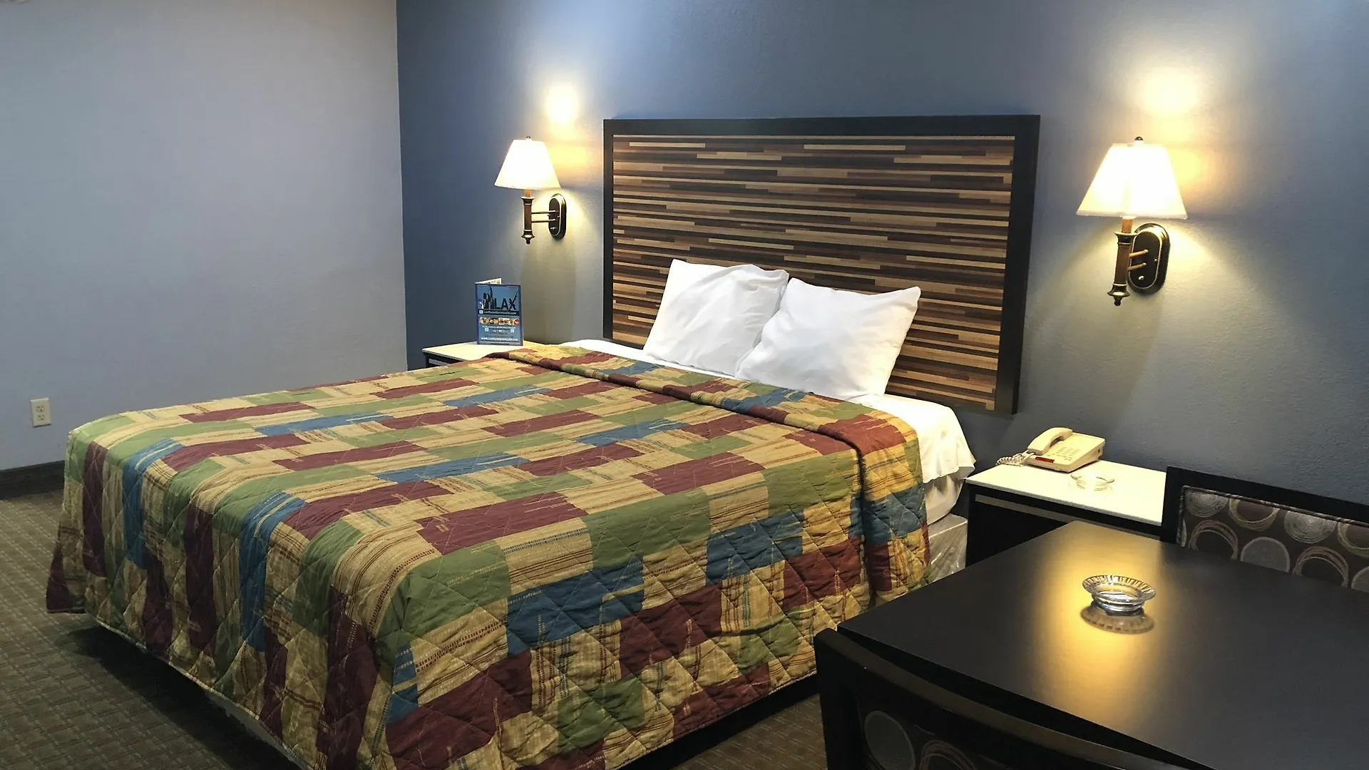 La Mirage Inn LAX Airport West Athens